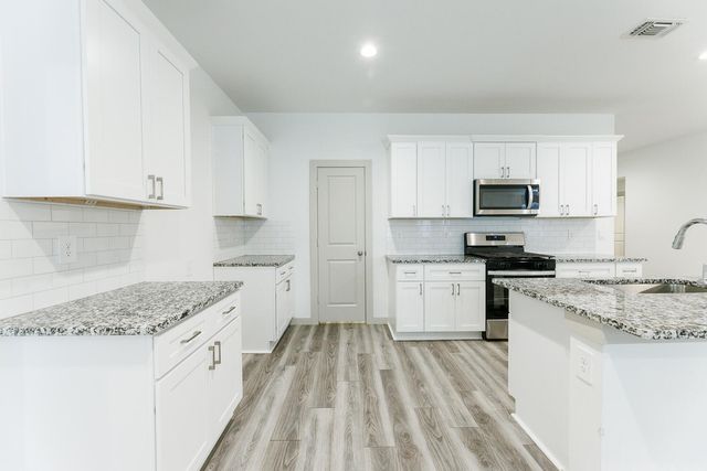 10508 Albany Avenue, Lubbock, TX 79424