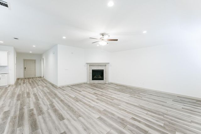 10508 Albany Avenue, Lubbock, TX 79424