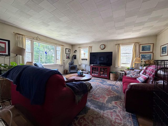 60 Mark Street, Springfield, VT 05156