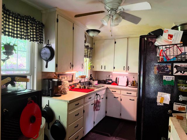 60 Mark Street, Springfield, VT 05156