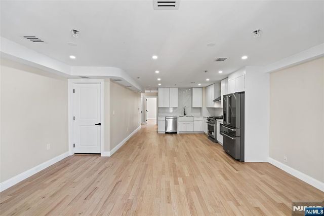 306 Grand Street 2, Jersey City, NJ 07302