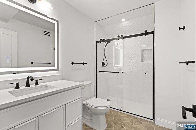 306 Grand Street 2, Jersey City, NJ 07302