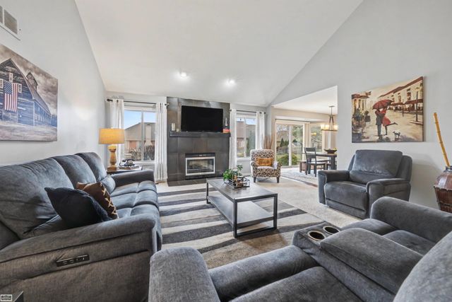 50492 Alden Drive, Macomb Twp, MI 48044