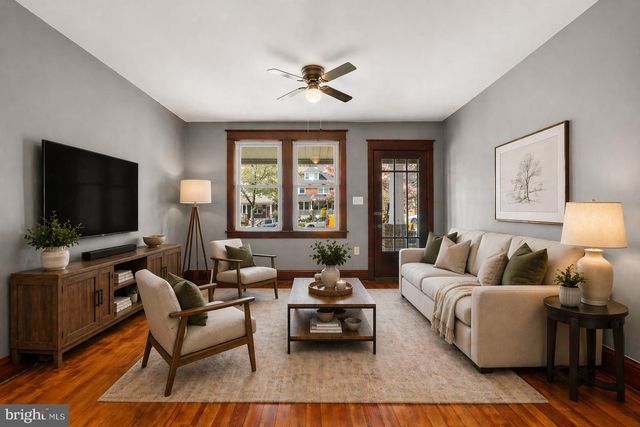 2028 WASHINGTON BLVD, Easton, PA 18042