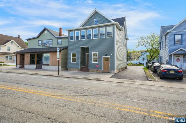 532 Ringwood Avenue B, Wanaque, NJ 07465