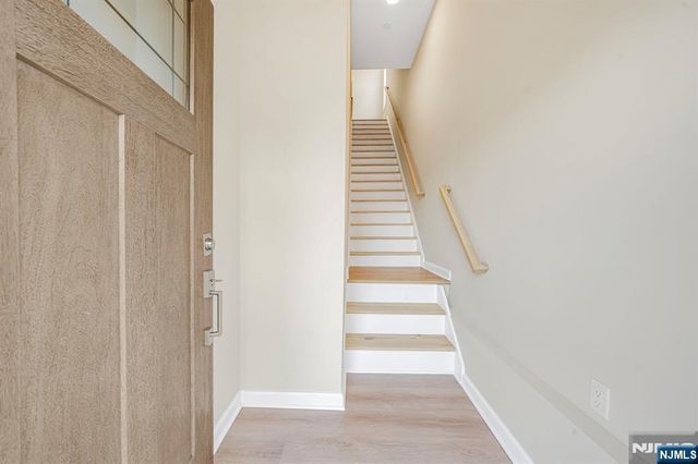 532 Ringwood Avenue B, Wanaque, NJ 07465