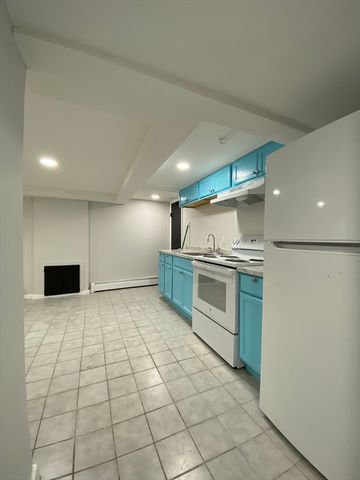 41 Winthrop Pkwy B, Revere, MA 02151