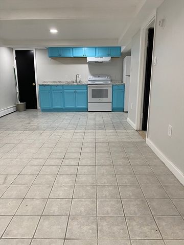 41 Winthrop Pkwy B, Revere, MA 02151