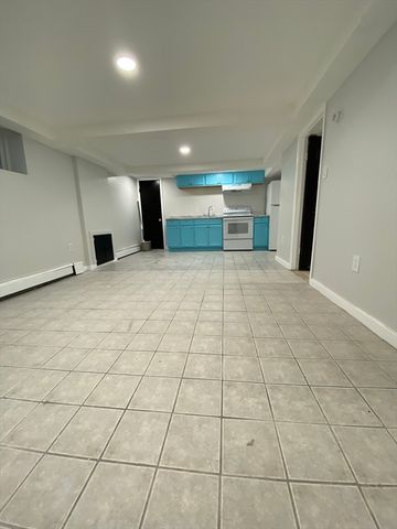 41 Winthrop Pkwy B, Revere, MA 02151