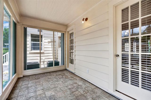 7602 DARTMOUTH AVENUE N, St Petersburg, FL 33710