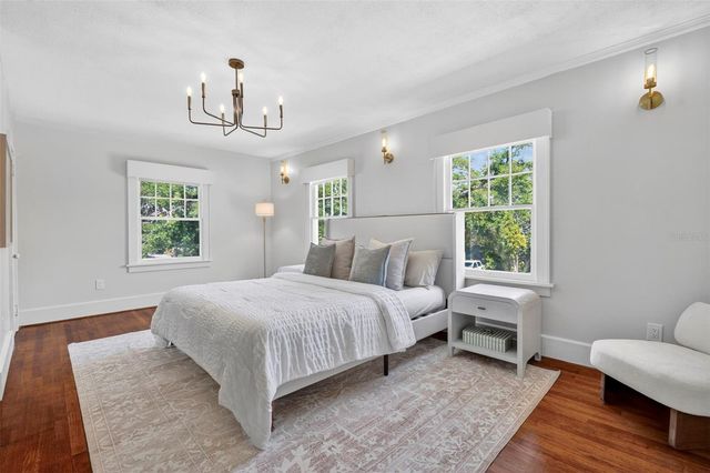 7602 DARTMOUTH AVENUE N, St Petersburg, FL 33710