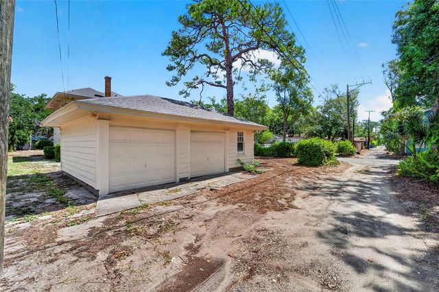 7602 DARTMOUTH AVENUE N, St Petersburg, FL 33710
