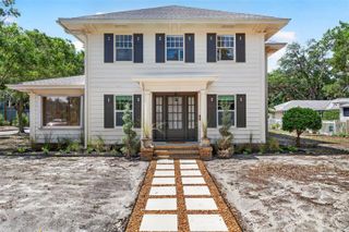 7602 DARTMOUTH AVENUE N, St Petersburg, FL 33710