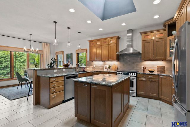 6730 Wildrye Road, Lincoln, NE 68521