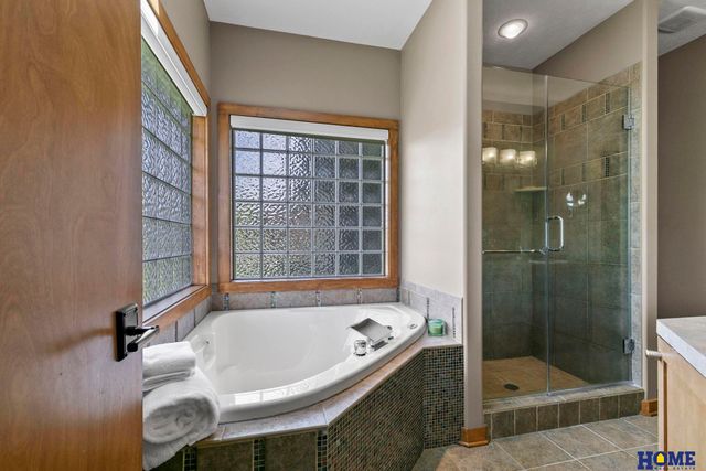 6730 Wildrye Road, Lincoln, NE 68521