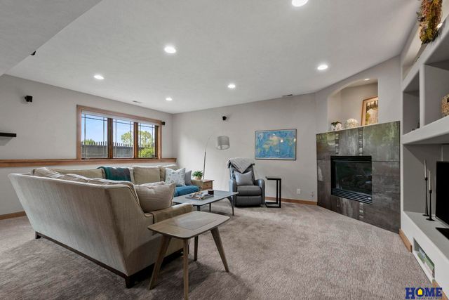 6730 Wildrye Road, Lincoln, NE 68521