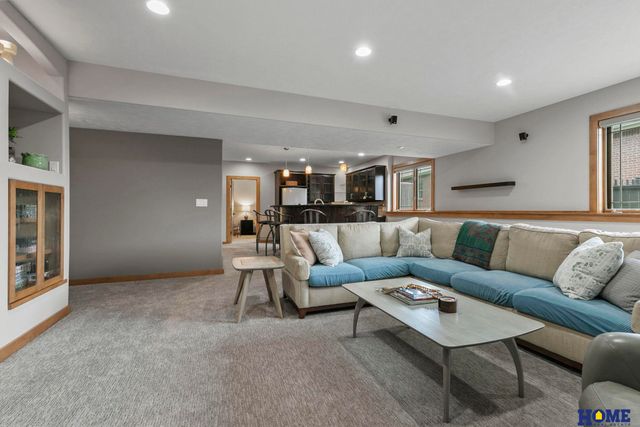 6730 Wildrye Road, Lincoln, NE 68521