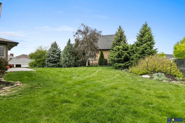 6730 Wildrye Road, Lincoln, NE 68521