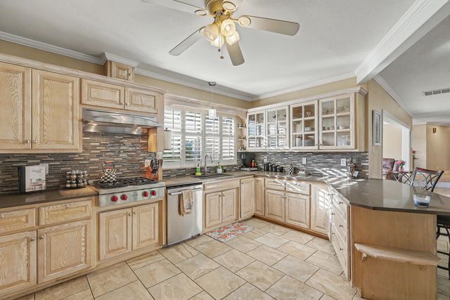 3012 Vermont Street NE, Albuquerque, NM 87110