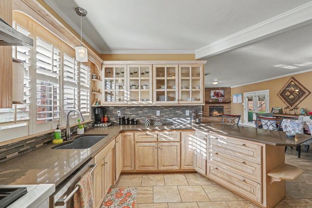 3012 Vermont Street NE, Albuquerque, NM 87110