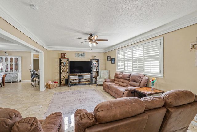 3012 Vermont Street NE, Albuquerque, NM 87110