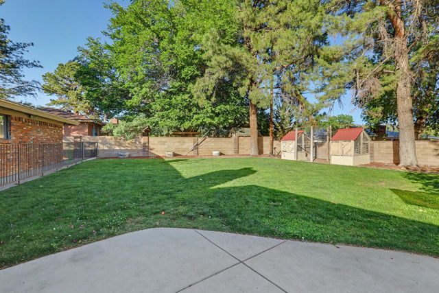 3012 Vermont Street NE, Albuquerque, NM 87110