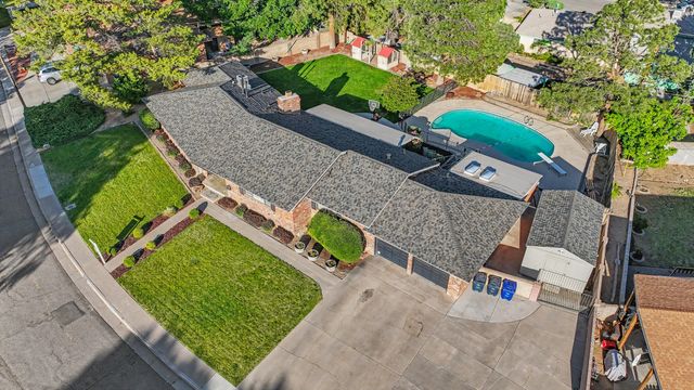 3012 Vermont Street NE, Albuquerque, NM 87110