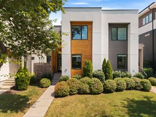 1418 15th Ave S # A, Nashville, TN 37212