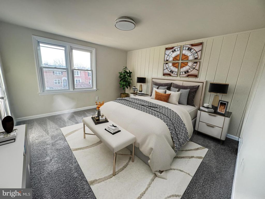 Image 17 of property listing at 2098 KENT RD, Folcroft, PA 19032