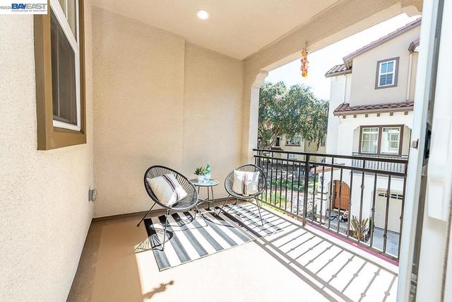 33479 Alvarado Niles Rd, Union City, CA 94587