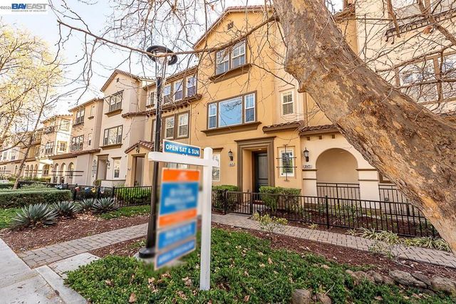 33479 Alvarado Niles Rd, Union City, CA 94587