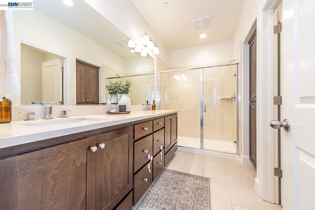 33479 Alvarado Niles Rd, Union City, CA 94587