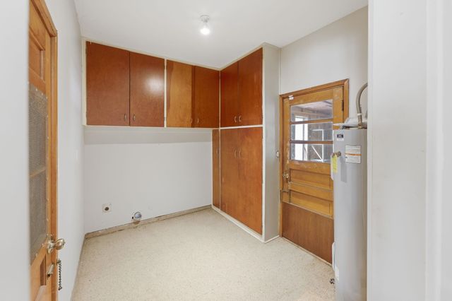 1202 E Del Mar St, Wichita, KS 67216