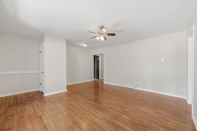 1202 E Del Mar St, Wichita, KS 67216