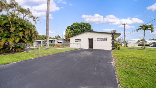 1501 SW 21st St 1-2, Fort Lauderdale, FL 33315