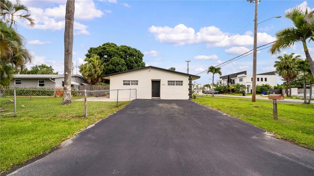 1501 SW 21st St 1-2, Fort Lauderdale, FL 33315