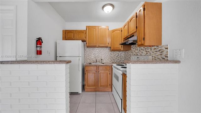 1501 SW 21st St 1-2, Fort Lauderdale, FL 33315