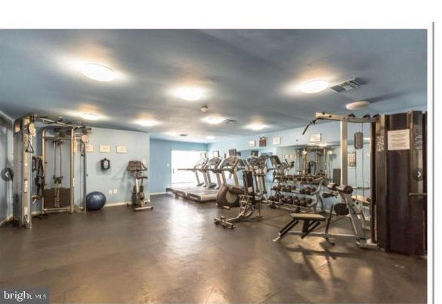 944 CHANTICLEER #944, Cherry Hill, NJ 08003