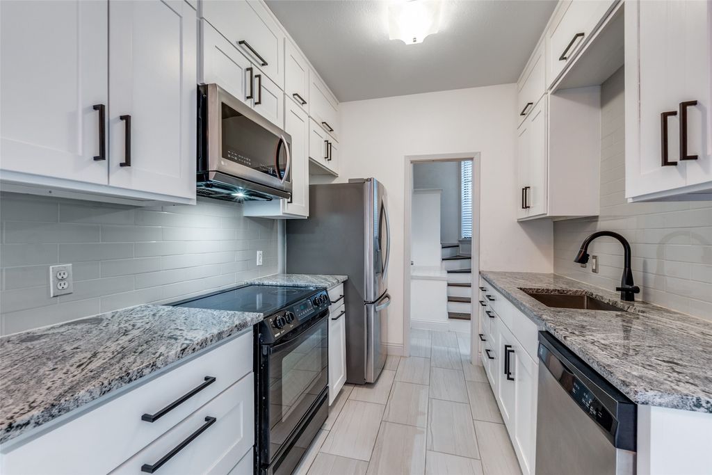 4124 Cole Avenue 205, Dallas, TX 75204