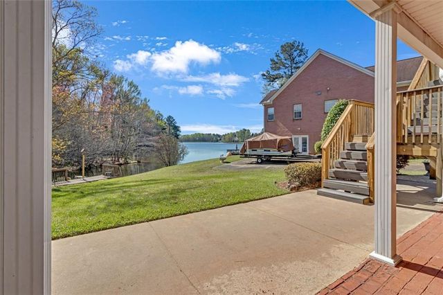 3240 SOMERSET SE Court, Conyers, GA 30013