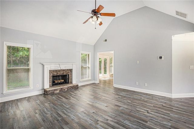 602 Muskogee Crossing, Dallas, GA 30132