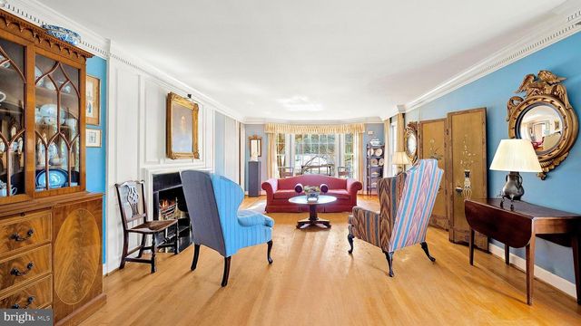 7215 HELMSDALE RD, Bethesda, MD 20817