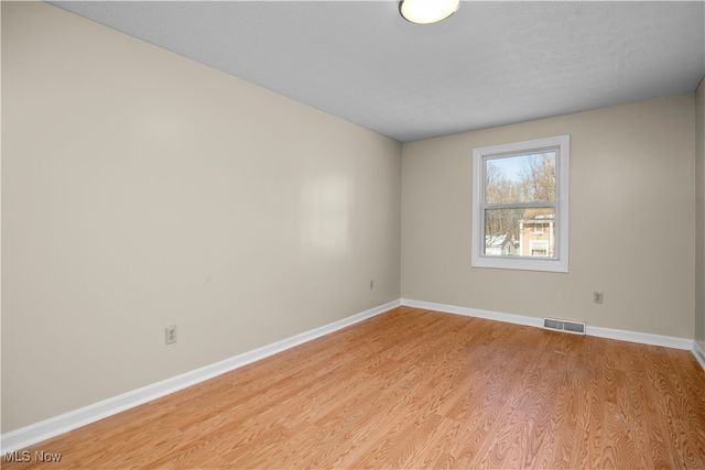 4808 Geraldine Avenue, Richmond Heights, OH 44143