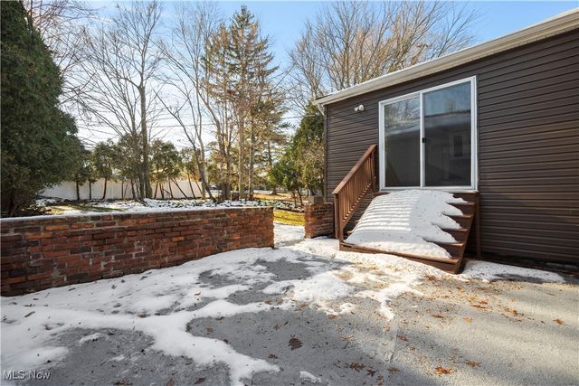 4808 Geraldine Avenue, Richmond Heights, OH 44143