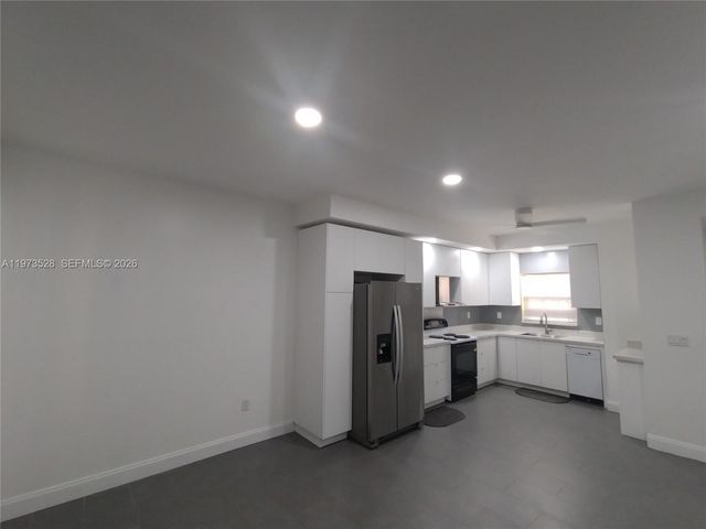 15509 N Miami Lakeway N 102, Miami Lakes, FL 33014