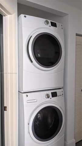 15509 N Miami Lakeway N 102, Miami Lakes, FL 33014