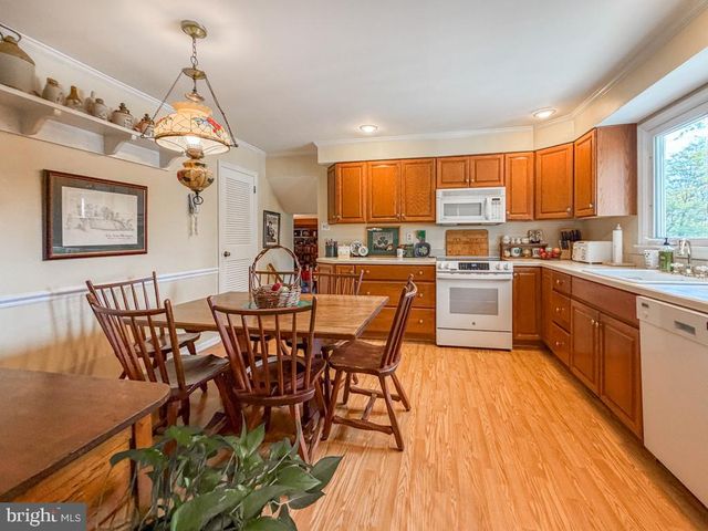 99 HARRIET RD, Southampton, PA 18966