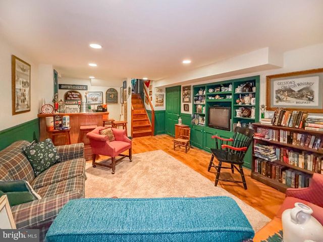 99 HARRIET RD, Southampton, PA 18966