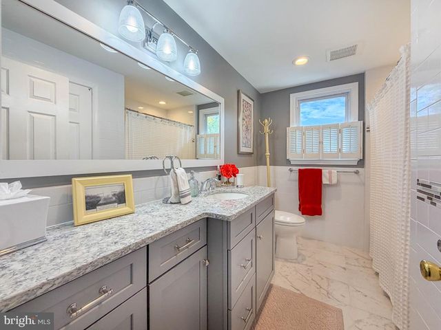 99 HARRIET RD, Southampton, PA 18966