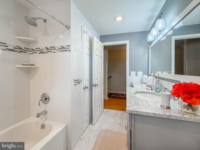 99 HARRIET RD, Southampton, PA 18966